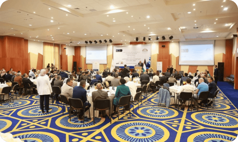 ندوة التربية الرقمية تجذب أكثر من ٣٠٠ أسرة
